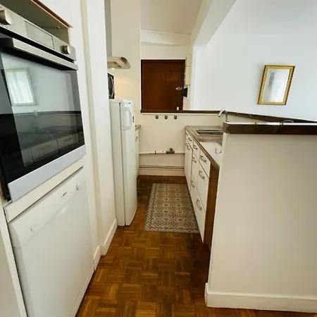 Apartamento Modern And Cosy Apt 8 Min From The Beach *